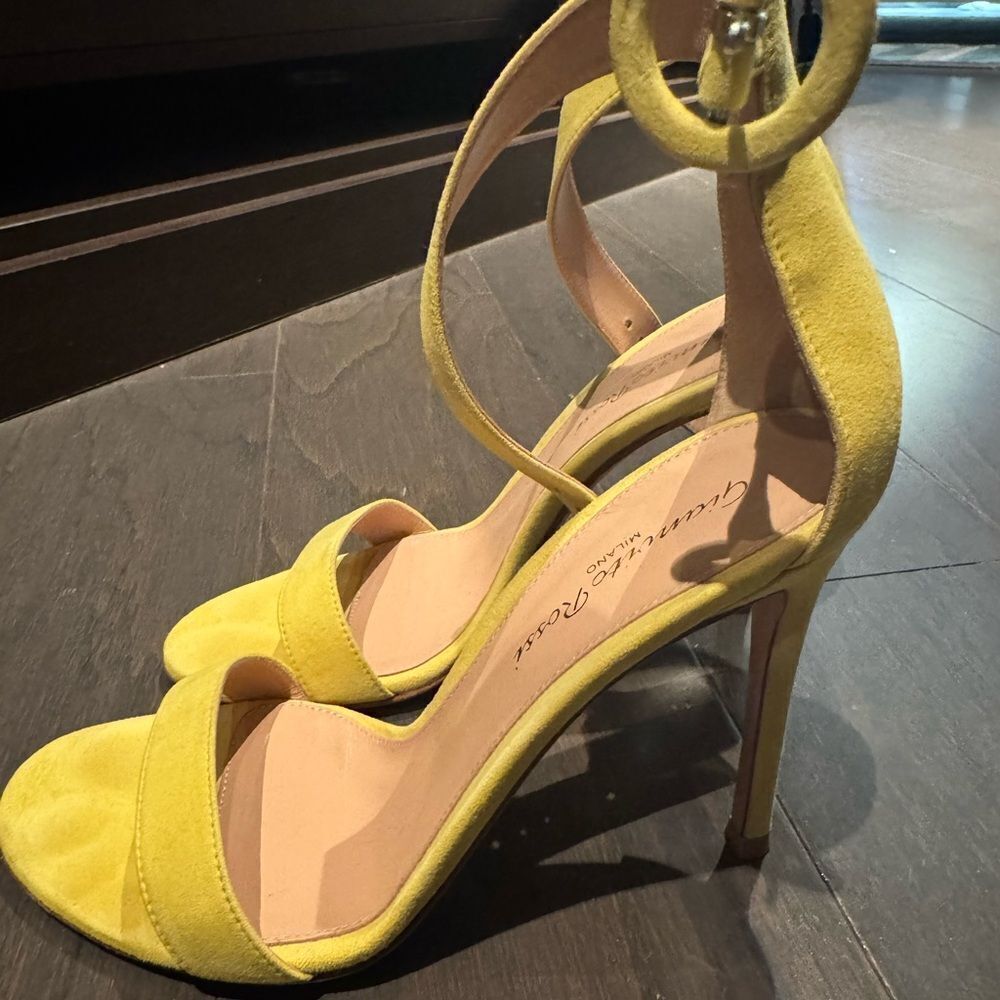 Gianvito Rossi Yellow Heels